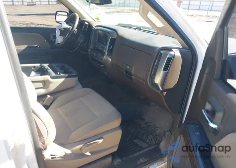 2018 Chevrolet Silverado 1500 1Lt from USA, damaged, VIN 3GCPCREC2JG433054